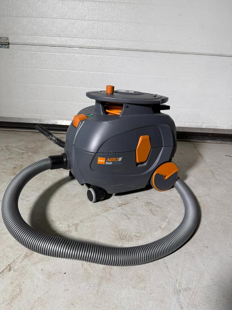 Taski Aero 8 plus, Ophalen, Zo goed als nieuw, Minder dan 1200 watt
