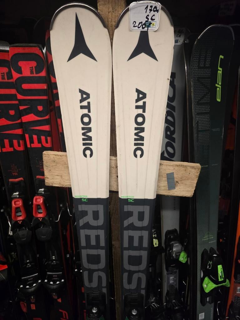 170cm ATOMIC REDSTER SC SPORT CARVER