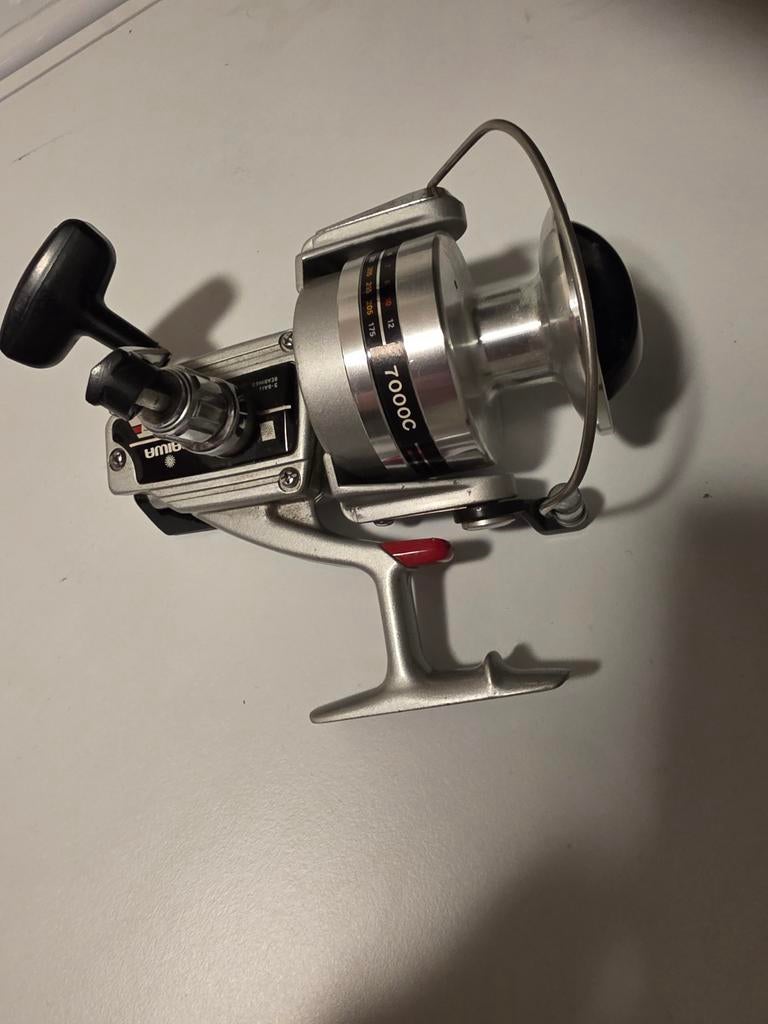 Daiwa 7000c zoutwater molen - Nieuwstaat!, Ophalen of Verzenden