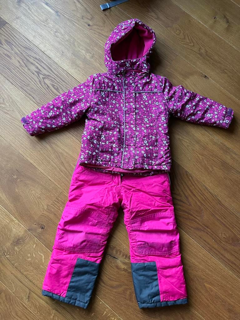 Roze Ski Jas + Broek met Bretels - Maat 104, Ophalen of Verzenden, Zo goed als nieuw, Meisje, Setje