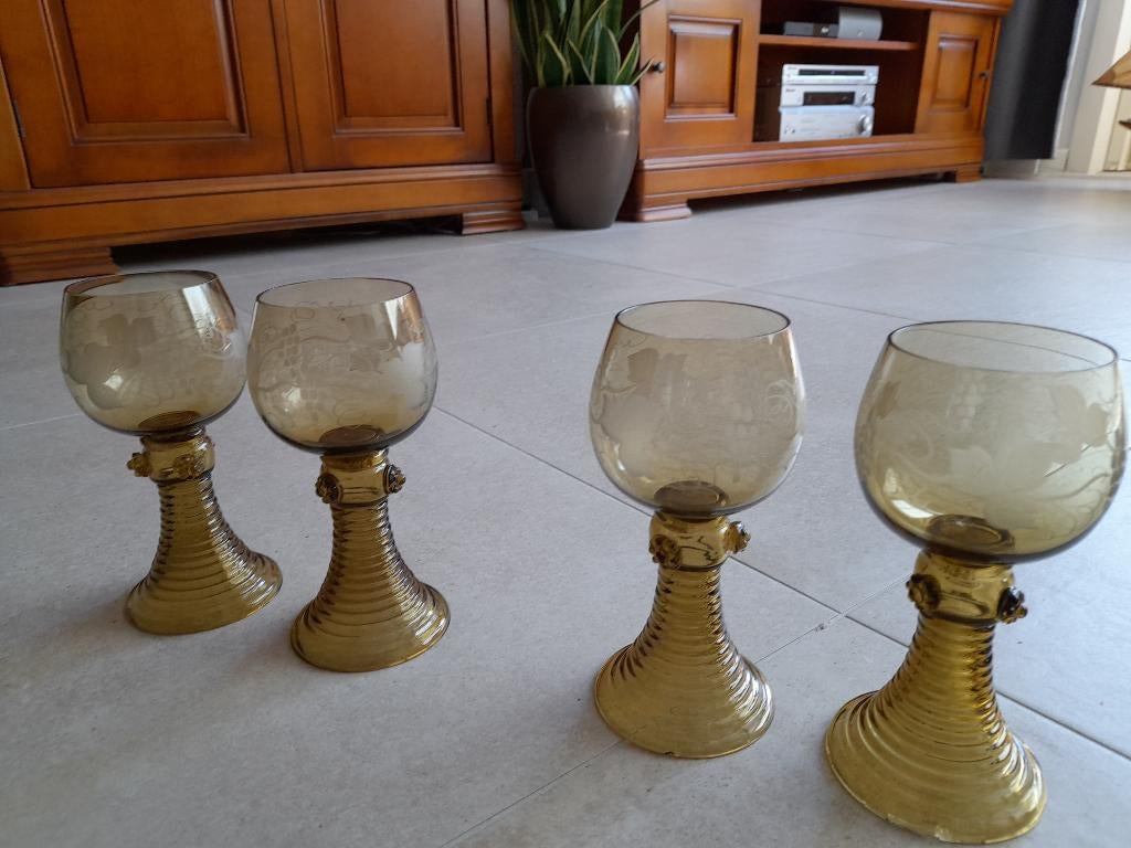 Roemers tegen ieder aannemelijk bod, Antiek en Kunst, Antiek | Glas en Kristal, Ophalen