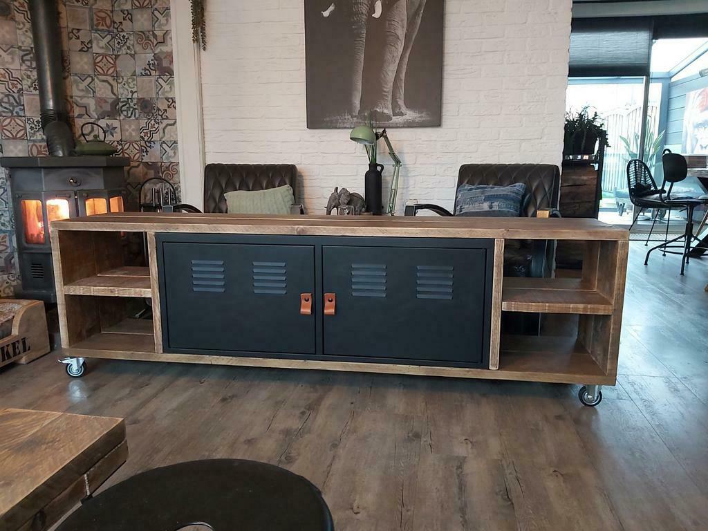 Industrieel tv meubel met lockers 2 meter, Overige houtsoorten, Nieuw, 200 cm of meer, Minder dan 100 cm