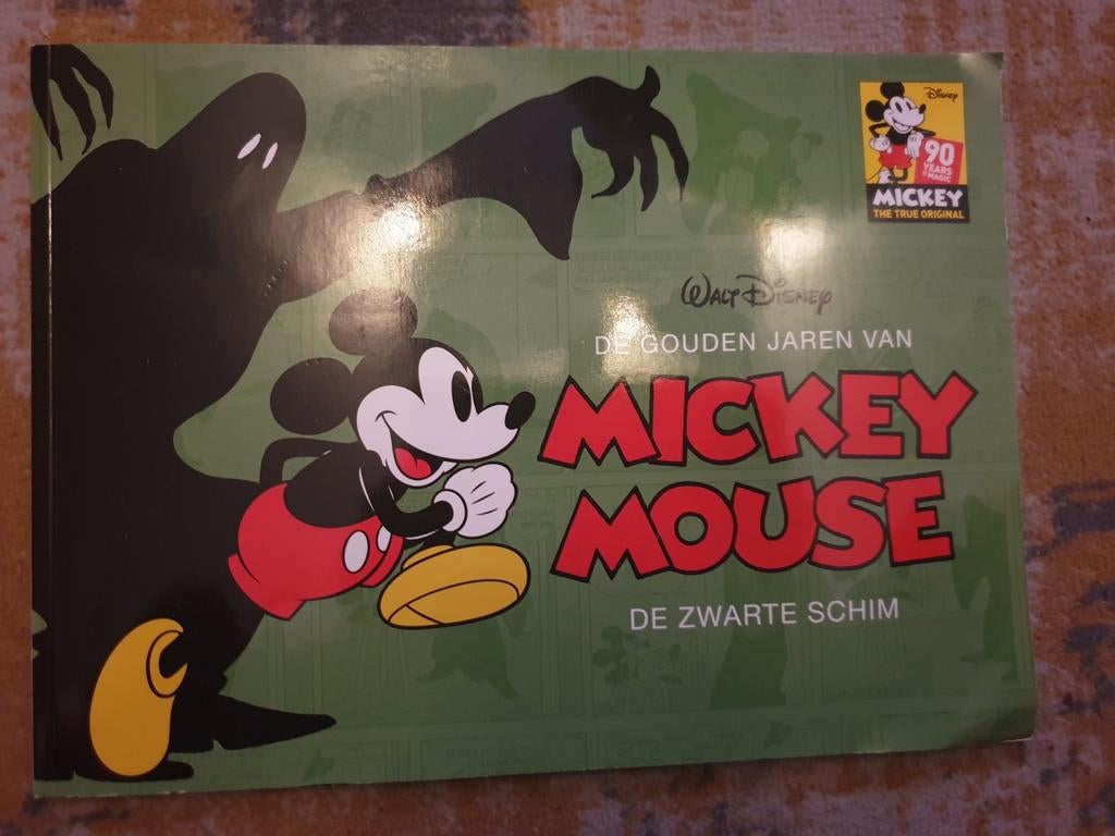 Mickey Mouse - De Zwarte Schim, Boeken, Ophalen of Verzenden, Zo goed als nieuw, Walt Disney, Fictie algemeen
