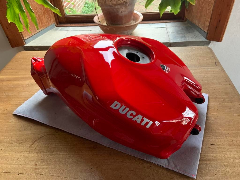 Prachtige aluminium panigale 1299 1199 V2 tank., Motoren, Ophalen of Verzenden, Gebruikt