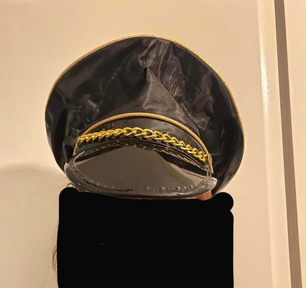2x Officierspetten Carnaval - Nieuwstaat, Ophalen of Verzenden, Zo goed als nieuw, Carnaval, Accessoires