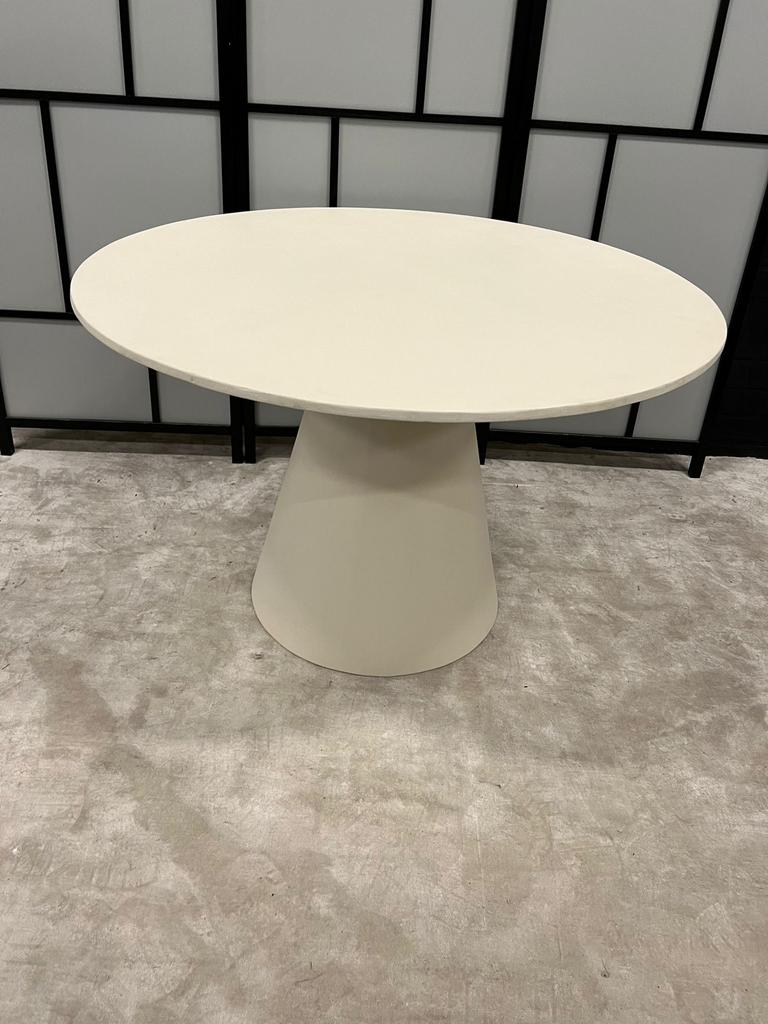 Eettafel Sep Rond Wit Beton Ciré 120cm, Huis en Inrichting, Tafels | Eettafels, Japanse, Rond, Ophalen of Verzenden, Zo goed als nieuw