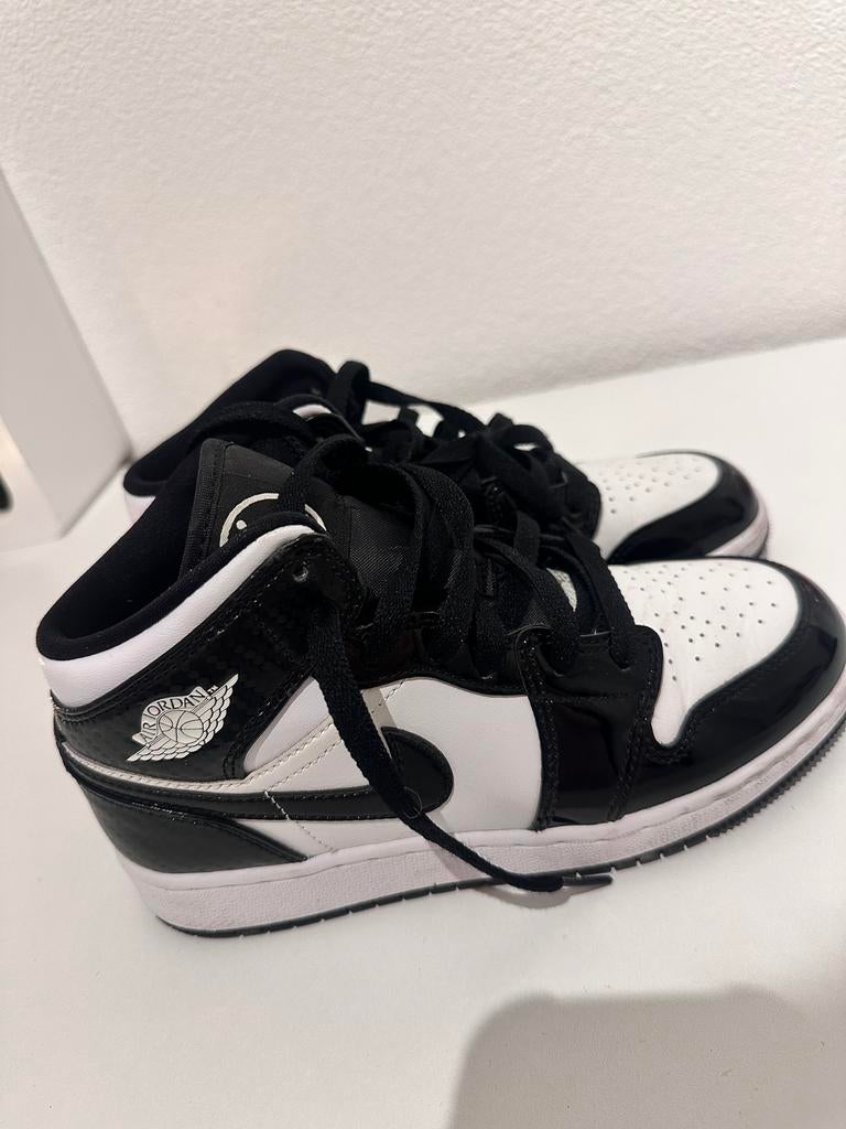Nike Air Jordan 1 Mid Panda, Verzenden, Zwart, Sneakers of Gympen, Gedragen