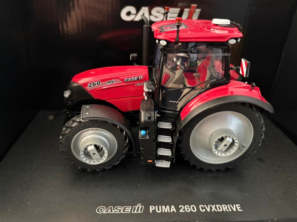 Case puma 260 op cultuur, Hobby en Vrije tijd, Modelauto's | 1:32, Ophalen of Verzenden, Nieuw, Tractor of Landbouw, Universal Hobbies