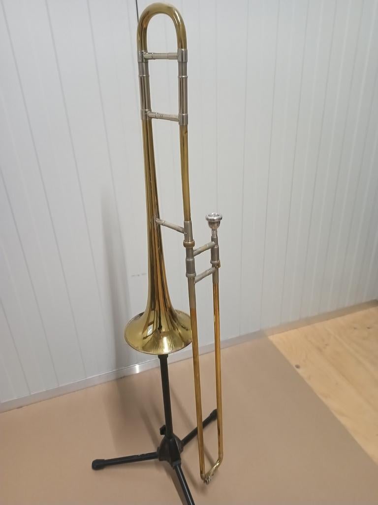 Vincent Bach Stradivarius model 12 tenor trombone, Muziek en Instrumenten, Blaasinstrumenten | Trombones, Ophalen, Gebruikt, Tenor