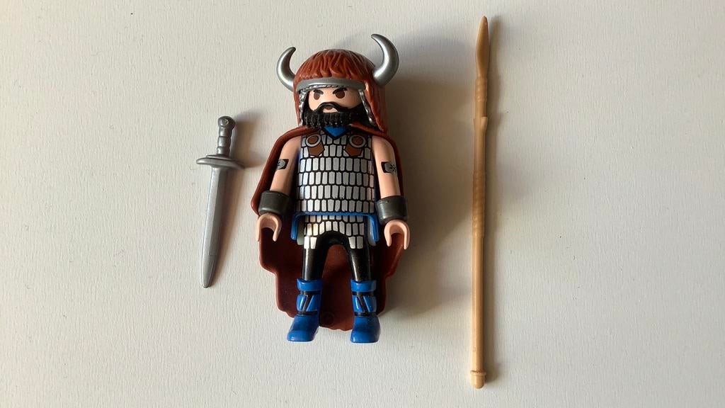 Playmobil 4677 barbaar viking ridder berenvacht cape zwaard, Kinderen en Baby's, Speelgoed | Playmobil, Ophalen, Zo goed als nieuw