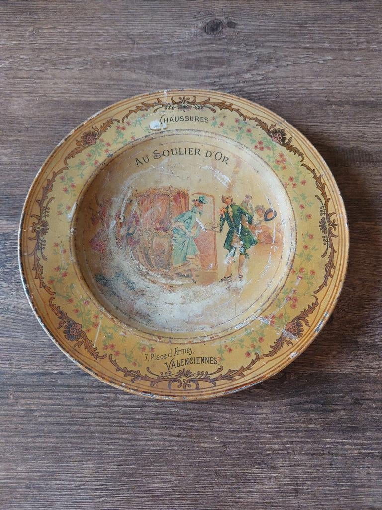 Vintage Decoratieve Tin Schotel 'Au Soulier D'Or', Antiek en Kunst, Ophalen of Verzenden