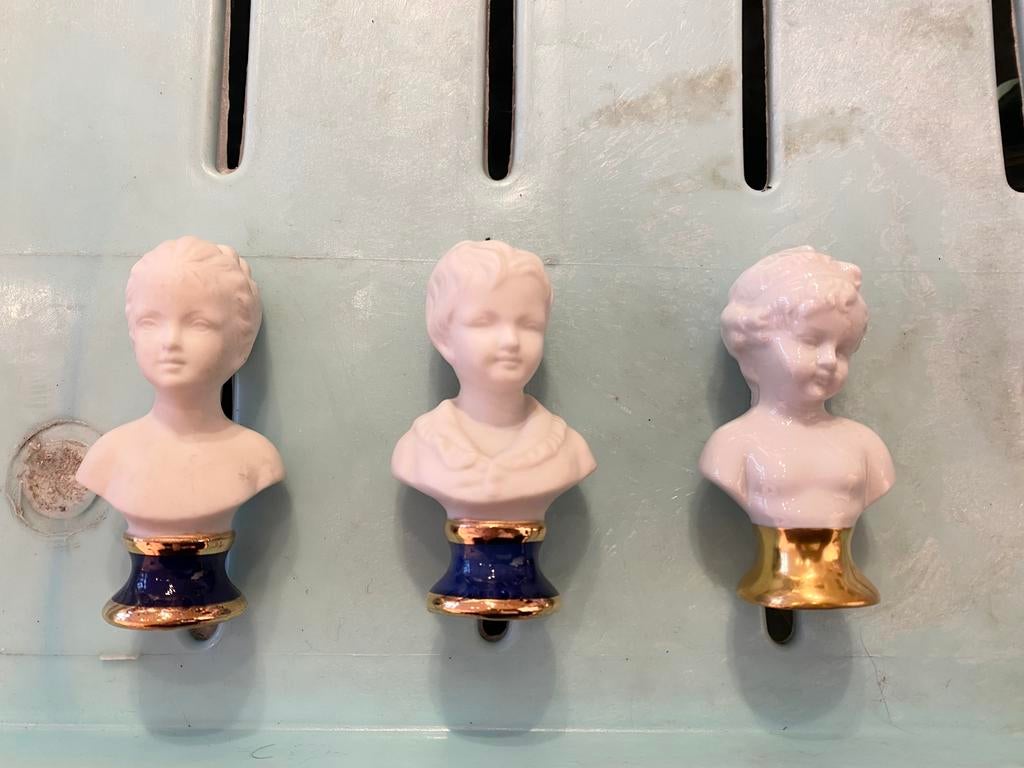 Vintage borstbeeldjes Frankrijk biscuit porselein, Ophalen of Verzenden, Zo goed als nieuw, Mens