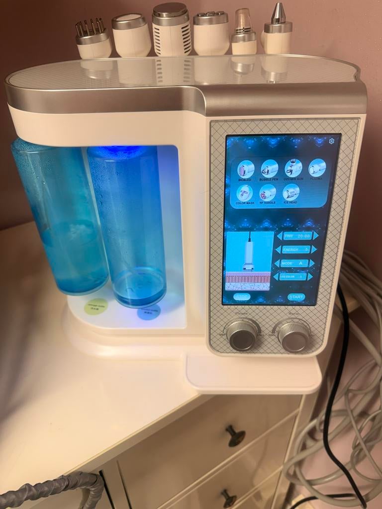 Gezichtsreinigingsapparaat  ,Hydrafacial, en nog meer., Witgoed en Apparatuur, Persoonlijke-verzorgingsapparatuur, Ophalen of Verzenden