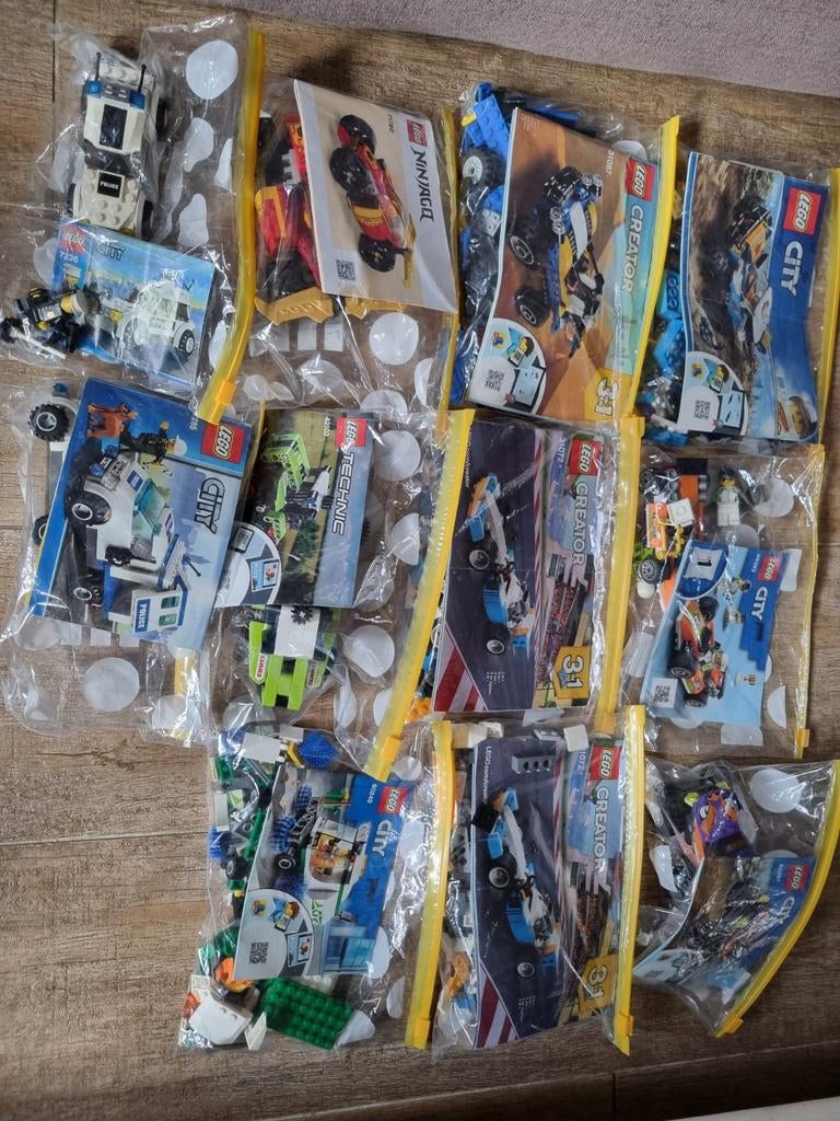 11 sets Lego City Ninjago Technic zie foto's incl boekjes, Ophalen of Verzenden, Zo goed als nieuw, Complete set, Lego