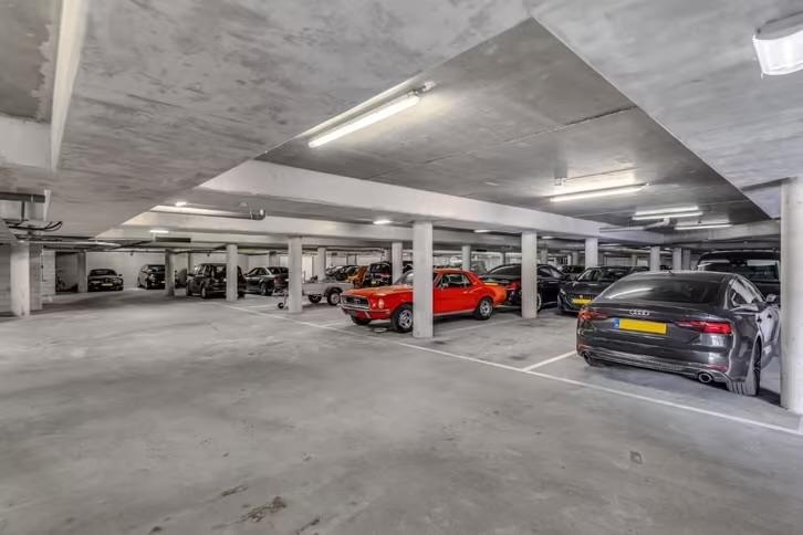 Beveiligde parkeerplaats Barneveld huren, Gelderland