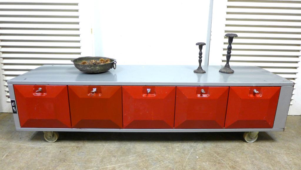 Prachtige rode retro vintage tv kast, Ophalen, Gebruikt, 150 tot 200 cm, Onbekend