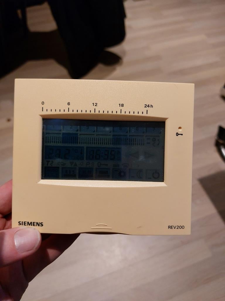 Siemens REV 200 klokthermostaat, Ophalen, Gebruikt