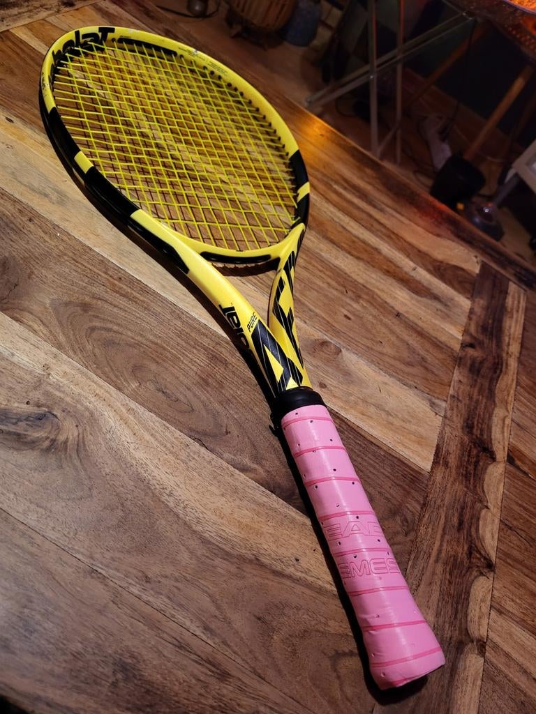 Babolat Pure Aero Tennisracket
300 gram L2, Sport en Fitness, Tennis, Ophalen of Verzenden, Zo goed als nieuw, Racket, L3