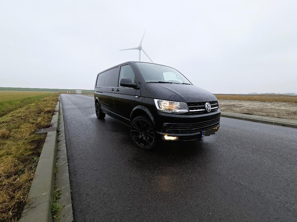 Volkswagen Transporter 2.0 TDI 103KW 2015, Auto's, Bestelauto's, Euro 5, 4 cilinders, Volkswagen, Zwart