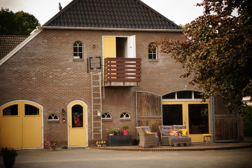 Groepsaccommodatie Coevorden, uniek gelegen!, 15 personen, Groepsaccommodatie, In bos, Landelijk