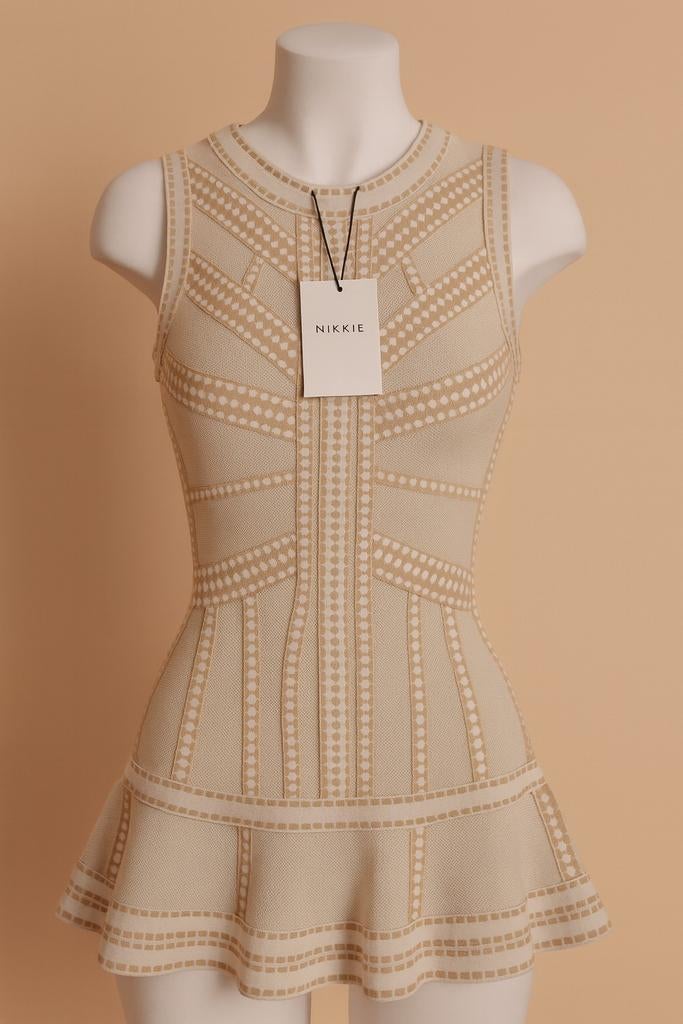 NIKKIE | 🔆 Judy Top - Geometrisch Design, Maat 38/40 (M), Beige, Ophalen of Verzenden, Zo goed als nieuw
