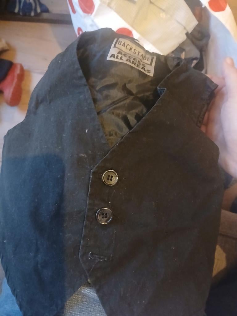 Gilet zwart maat 98/104., Ophalen of Verzenden, Zo goed als nieuw