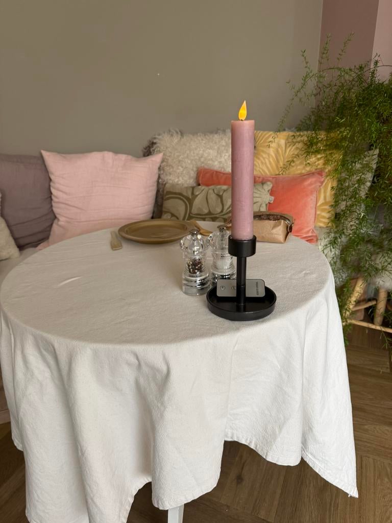Rond tafelthe moet even in de olie gezet, Huis en Inrichting, Tafels | Bijzettafels, 45 tot 60 cm, Minder dan 55 cm, Rond, Ophalen of Verzenden