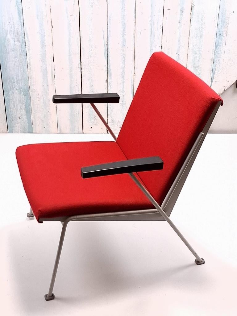 Vintage 'Oase' fauteuil Wim Rietveld van Ahrend de Cirkel, Huis en Inrichting, Fauteuils, Ophalen, Gebruikt, 75 tot 100 cm, Overige materialen