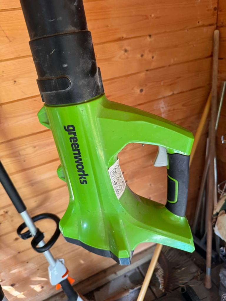 Blower, Ophalen, Zo goed als nieuw
