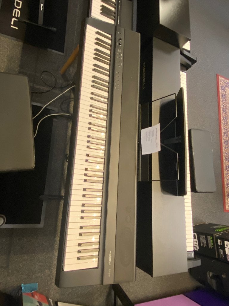 Medeli Performer Piano, Standaard, Sustain (Demo model), Ophalen, Nieuw, Zwart, Piano