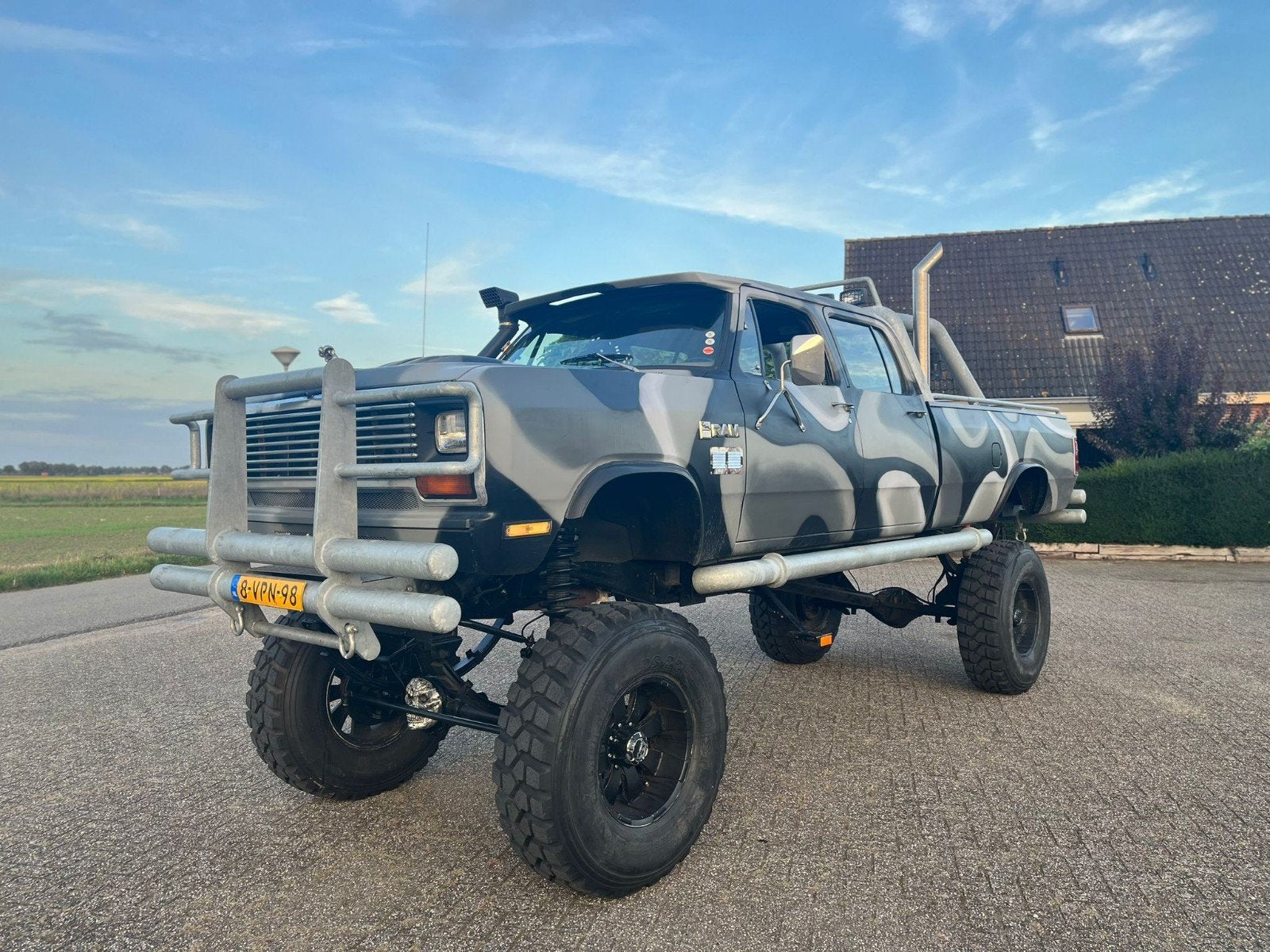 Dodge D350 cruwcab belastingvrij nieuwe apk, Auto's, Automaat, Achterwielaandrijving, Particulier, SUV of Terreinwagen