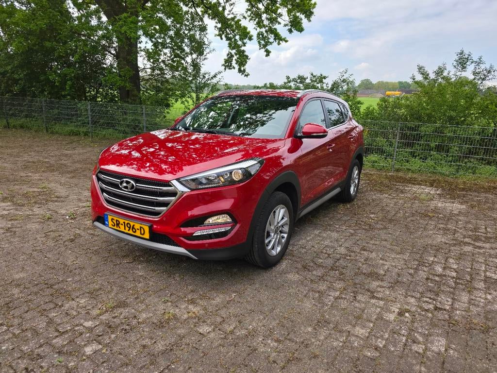 Hyundai Tucson 1.6 GDi 132pk 2018 Rood, Auto's, Hyundai, Voorwielaandrijving, Stof, 1591 cc, 4 cilinders