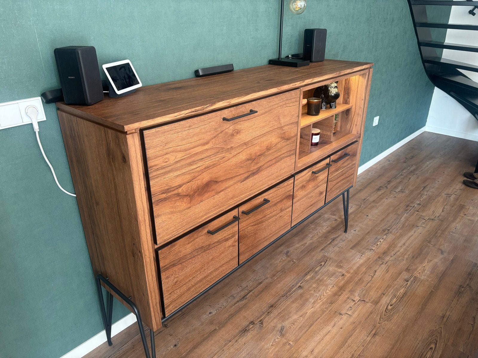 Stijlvol dressoir/sideboard met opbergruimte, Ophalen, 100 tot 150 cm, Met deur(en), Zo goed als nieuw