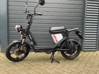 nooit meer tanken elektrische puch tomos goccia weinig km, Ophalen of Verzenden, Nieuw, 50 km per accu of meer, Overige merken