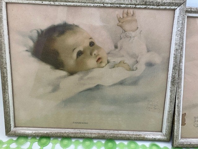 Vintage Bessie Pease Gutmann Baby Prints - Set van 2, Minder dan 50 cm, Gebruikt, Oorspronkelijke maker, Ophalen of Verzenden