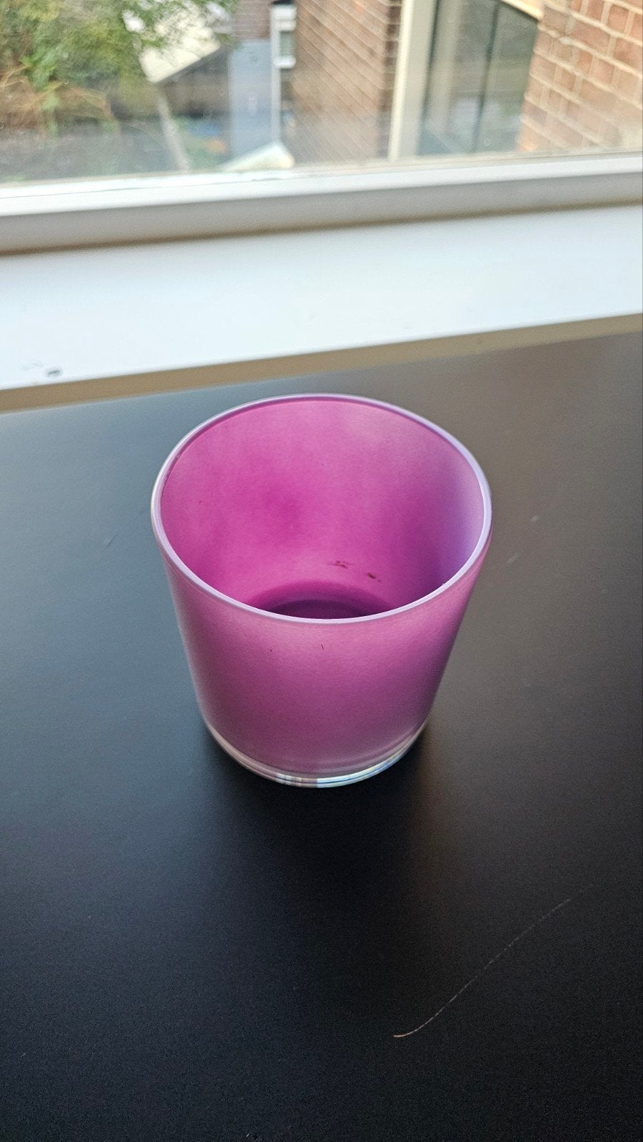 Paarse glazen bloempot - Ø 12 cm, Overige materialen, Gebruikt, Rond, Binnen