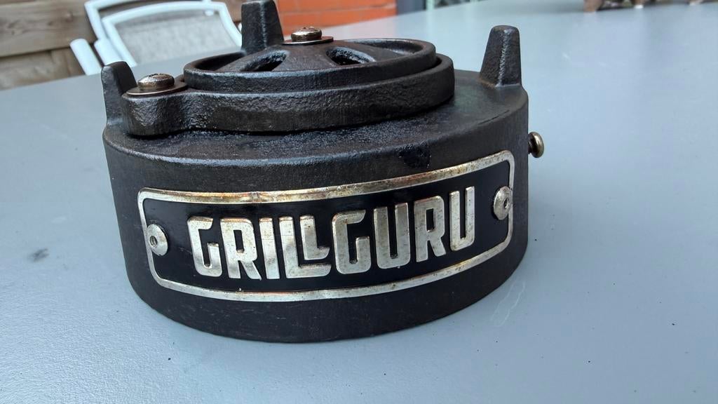 Grill Guru topvent (chimney) cast iron, Tuin en Terras, Ophalen of Verzenden, Zo goed als nieuw