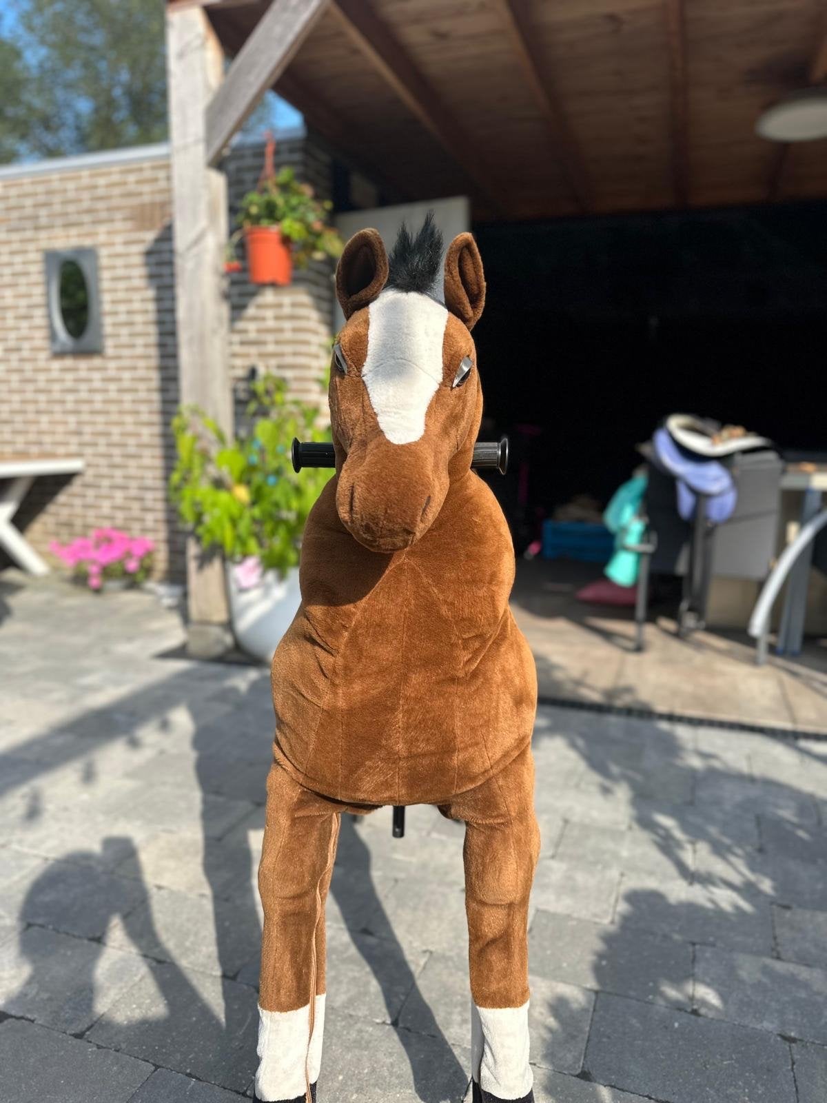 Rijdbaar speelgoedpaard met wielen van animal riding, Ophalen, Zo goed als nieuw