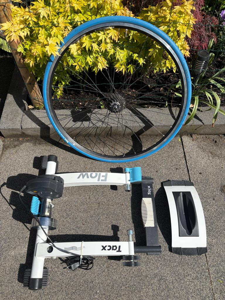 Tacx Flow T2200 fietstrainer - Zo goed als nieuw, Ries-Cycles, Overige typen, Kunststof, Zo goed als nieuw