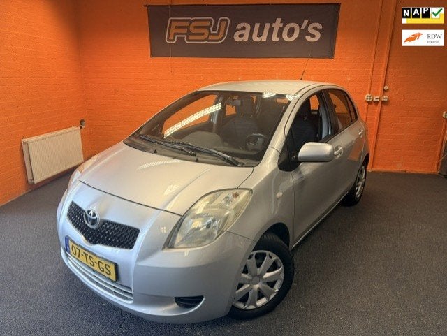 Toyota Yaris 1.3 VVTi 5-Deurs / Sol MMT / Automaat / Airco, Stof, Gebruikt, 4 cilinders, Origineel Nederlands