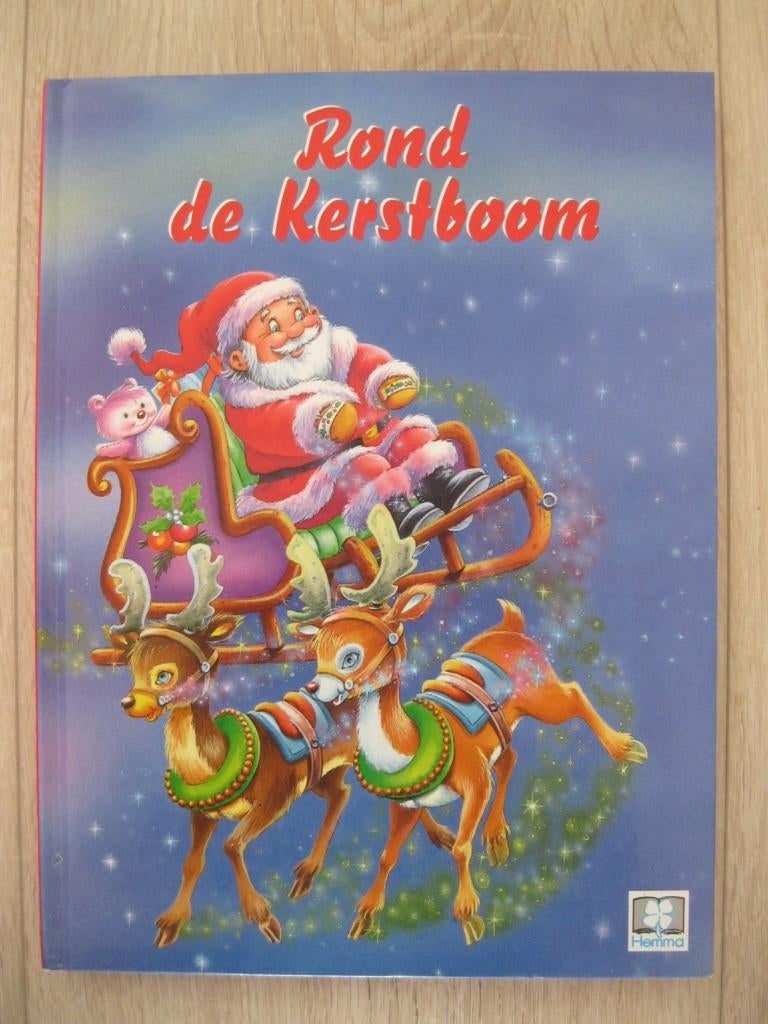 ROND DE KERSTBOOM- MAREILLE VROEGE NIEUW, Fictie algemeen, Verzenden, Jongen of Meisje, Nieuw