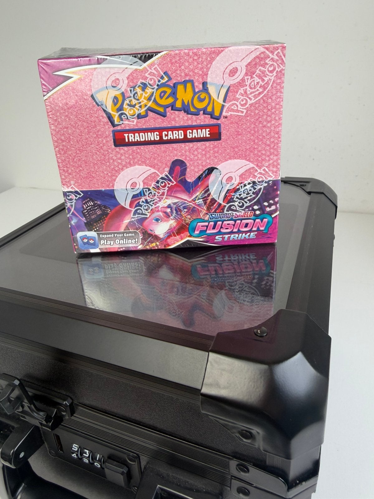 Fusion Strike booster box, Ophalen of Verzenden, Zo goed als nieuw, Boosterbox