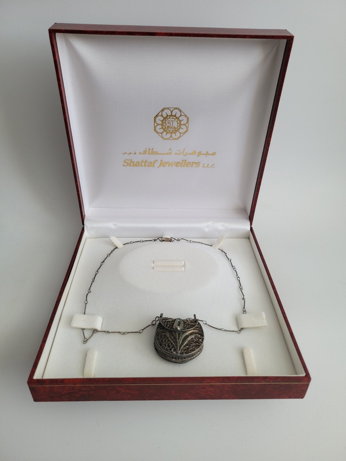 oude vintage ketting met tasje Filigraan filigrain draadwerk, Sieraden, Tassen en Uiterlijk, Antieke sieraden, Ophalen of Verzenden