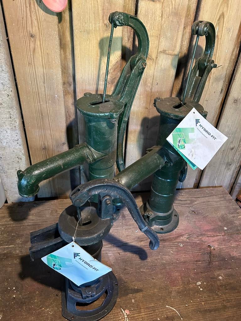 3 Nostalgische handwaterpompen- Groen zwart gietijzer, Ophalen of Verzenden, Nieuw, Handmatig, Bronpomp