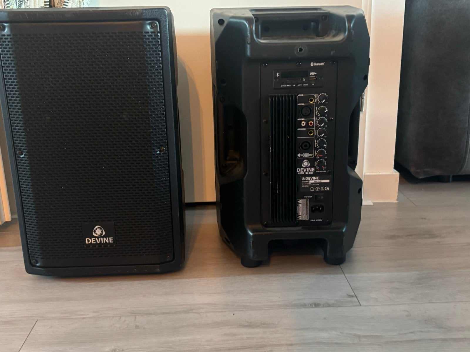 Devine Artis 10 inch topkastjes - Krachtige speakerset, Gebruikt, Speakerset, Bluetooth, Ophalen