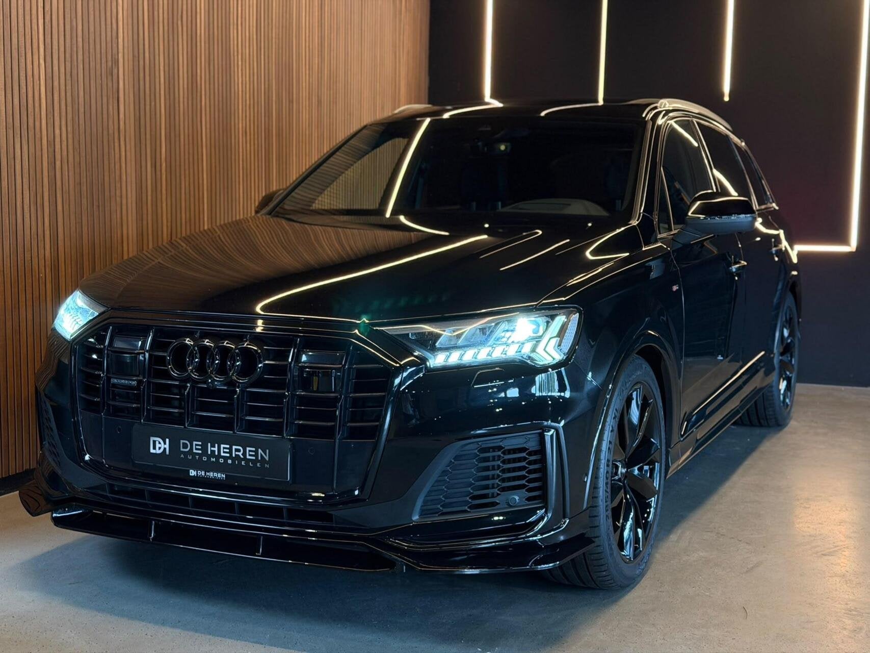 Foto 13 van Audi Q7 55 TFSI Quattro SQ7 uitv|7Pers|B&O|Pano|360|Matrix|