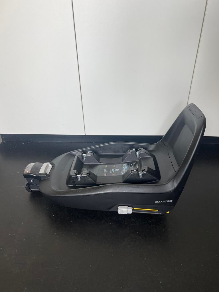 Maxi-Cosi FamilyFix One i-Size Isofix base, Kinderen en Baby's, Autostoeltjes, Ophalen, Zo goed als nieuw, Isofix, 0 t/m 13 kg