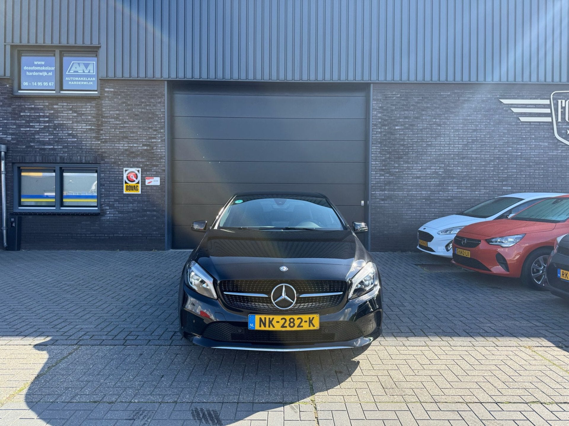 Mercedes-Benz A-Klasse 160 Ambition | 2E EIGENAAR | 3/6/12MN, Auto's, 4 cilinders, Leder en Stof, Zwart, Bedrijf