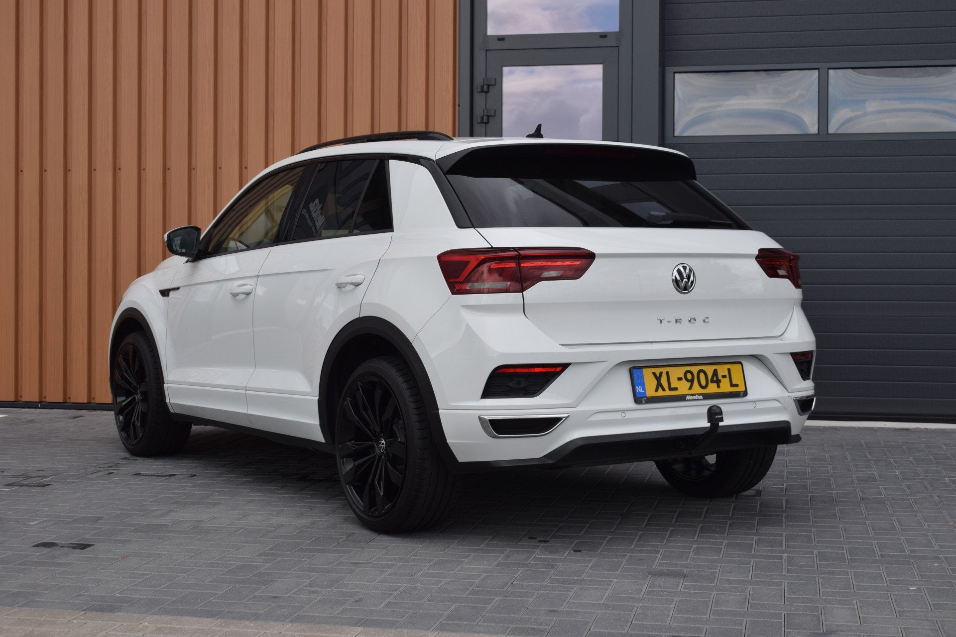 Volkswagen T-Roc 1.5 TSI 150pk DSG R-line Black style Pano |, Automatische klimaatregeling, 4 cilinders, 150 pk, Leder en Stof