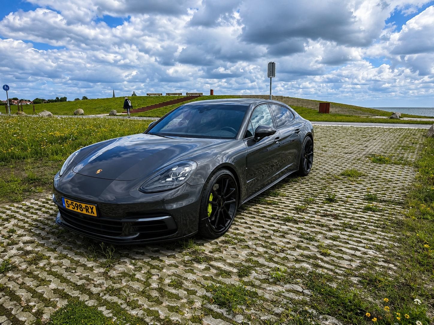 Porsche Panamera 2.9 V6 E-hybrid 462pk PDK 2017 Grijs, Auto's, Porsche, Particulier, Panamera, Hybride Elektrisch/Benzine, Plug-in hybride